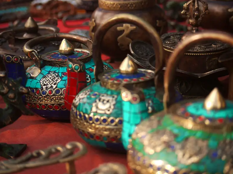 Tibetan handicrafts, McLeod Ganj