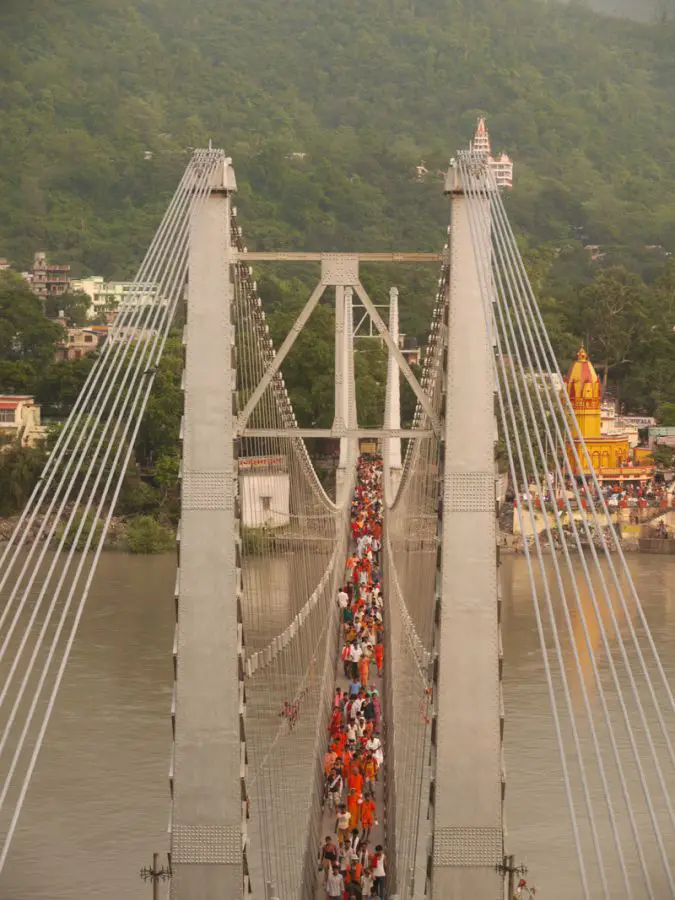 Ram Jhula bridge packed with pilgrims, Rishikesh