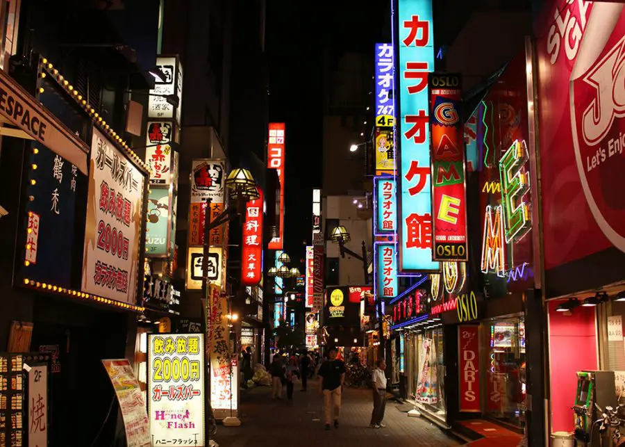 The neon lights of Shinjuku, Tokyo