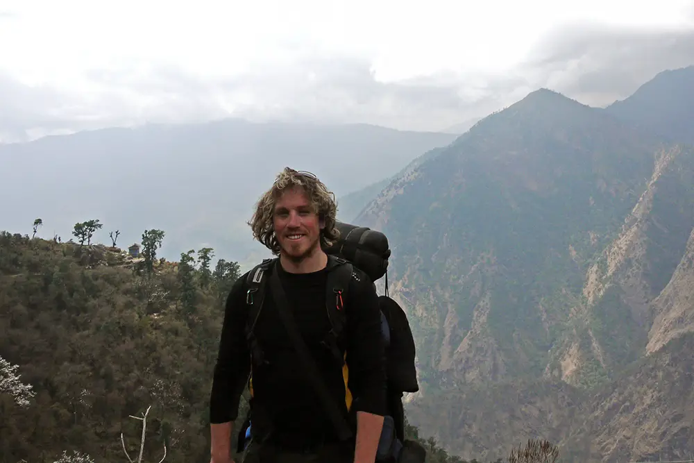 On the track from Lukla to Jiri while tackling the Everest Base Camp Trek independently | 