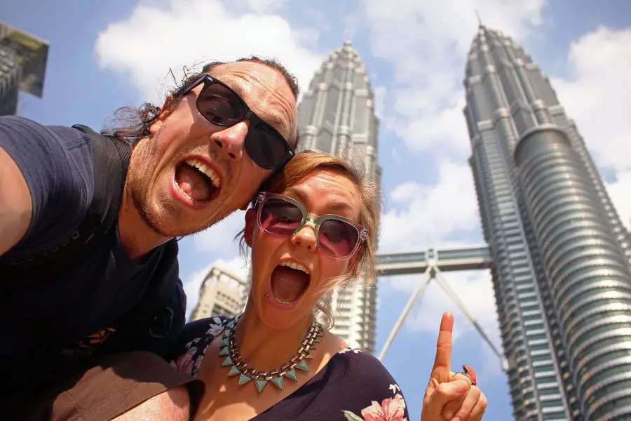 travel tips for Kuala Lumpur | Petronas Towers Kuala Lumpur Malaysia