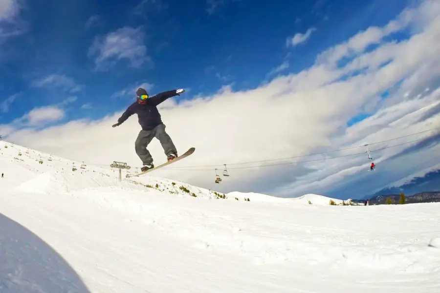 ski travel insurance - snowboarding in Bansko, Bulgaria