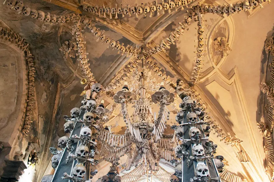 Bones bones everywhere | A day trip from Prague to Kutna Hora Church of bones